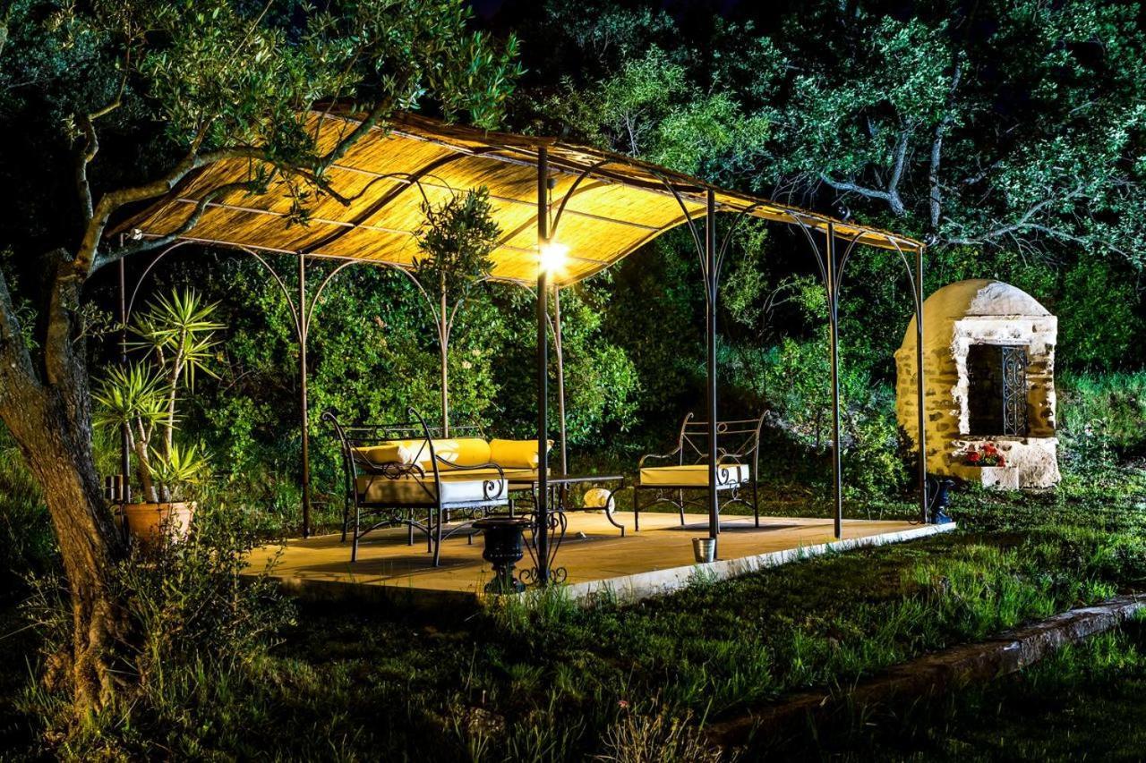 Mas Du Cimai Otel Evenos Dış mekan fotoğraf